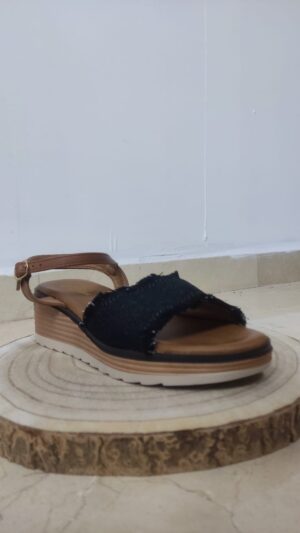 sandalia oscura 2